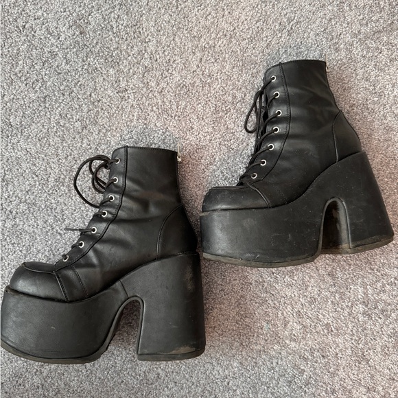 SOLD - Picture 4 of 11